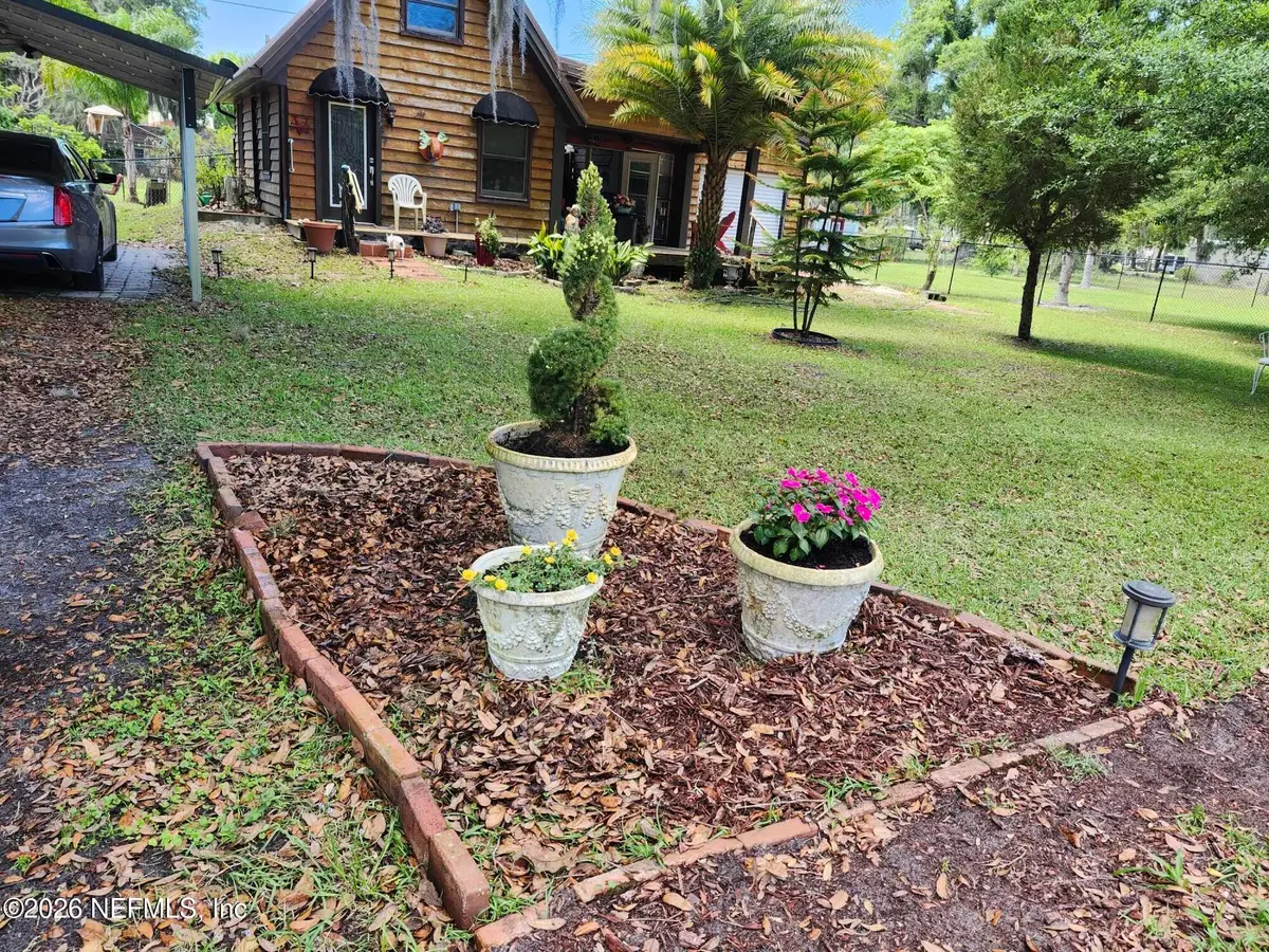 115 Hayes Avenue, Crescent City, FL 32112 - #1