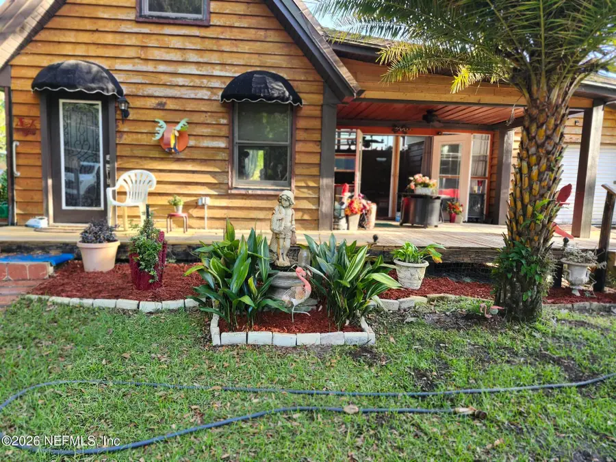 115 Hayes Avenue, Crescent City, FL 32112 - #2