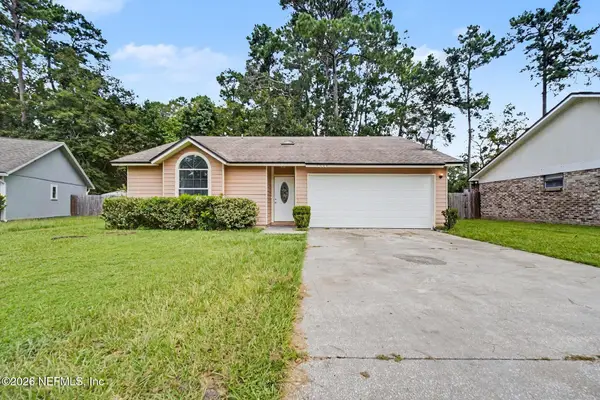 1533 Kingfisher N Lane, Jacksonville, FL 32218