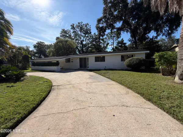 4040 Sierra Madre S Drive, Jacksonville, FL 32217