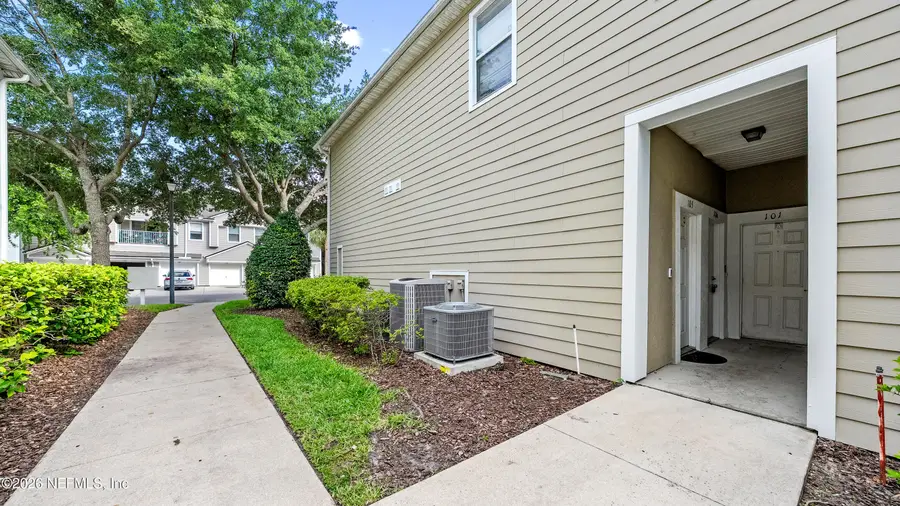 7064 Deer Lodge Circle #106, Jacksonville, FL 32256 - #3