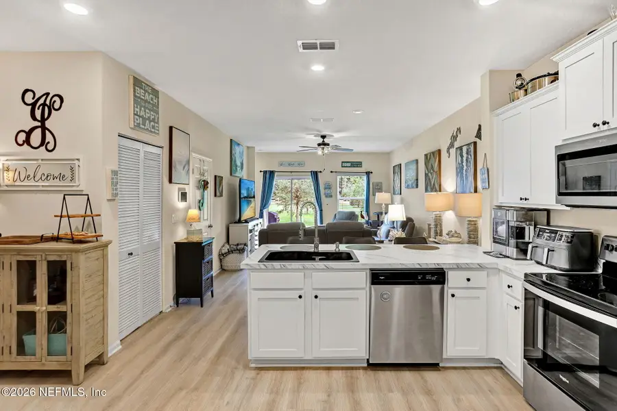 874 Capitol Parkway, Jacksonville, FL 32218 - #3