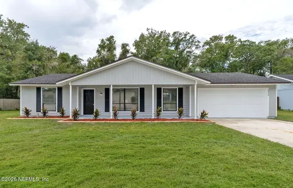 8456 Boysenberry W Lane, Jacksonville, FL 32244