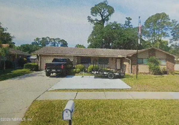 8948 Brookshire Court, Jacksonville, FL 32257