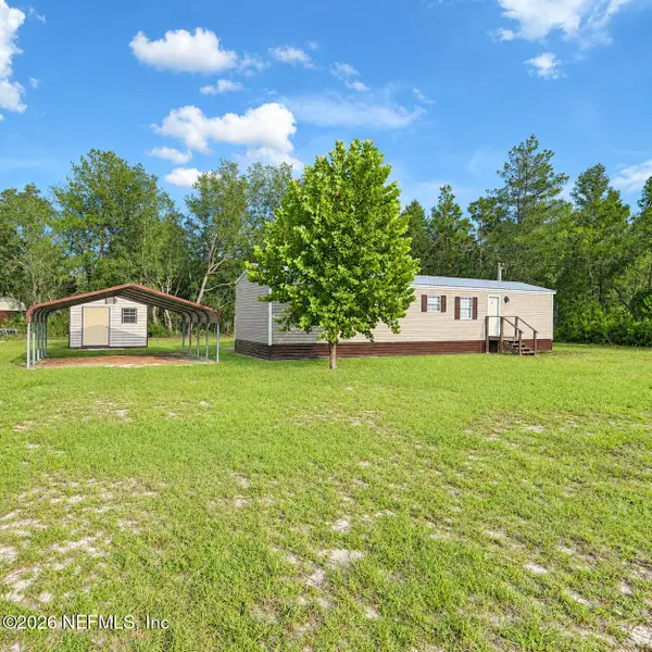 116 Guy Avenue, Interlachen, FL 32148