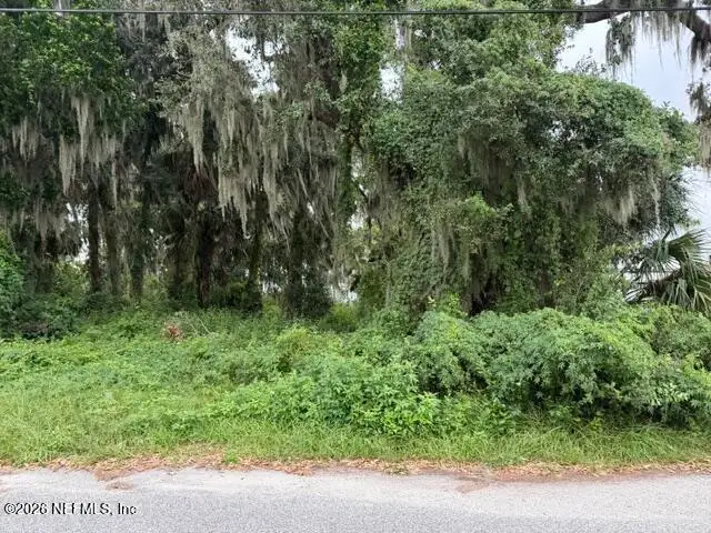 000 Mulholland Park, Palatka, FL 32177 - #2
