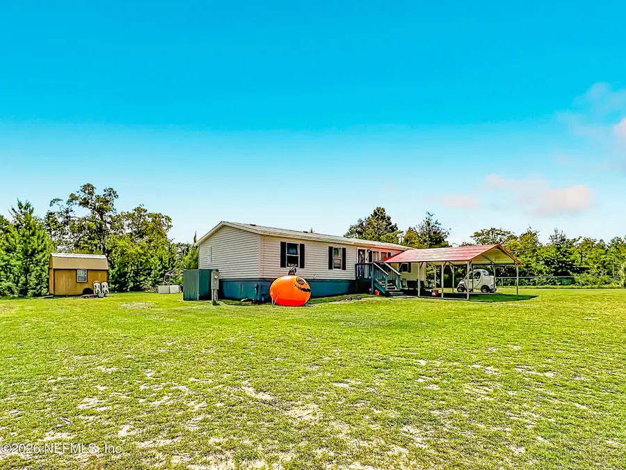 207 Himalayan Street, Interlachen, FL 32148 - #3