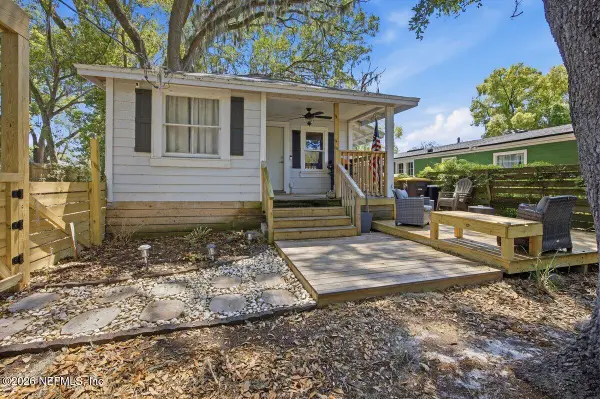 8318 Osteen Street, Jacksonville, FL 32210