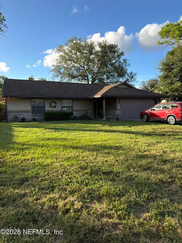 818 Hardwood Street, Orange Park, FL 32065