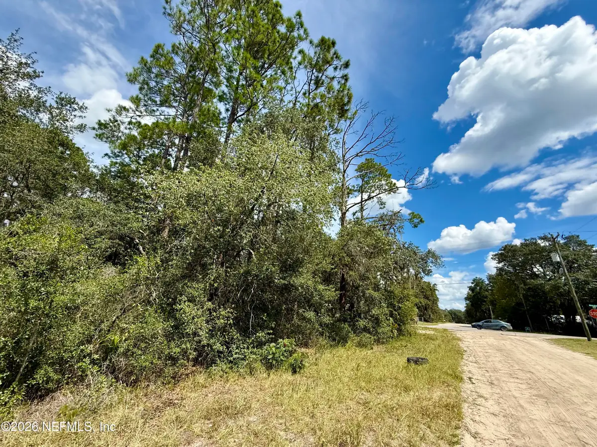 000 Sharon Street, Interlachen, FL 32148 - #1
