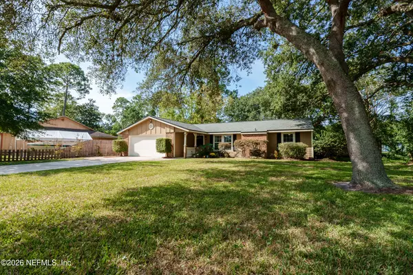 11250 Cloverhill W Circle, Jacksonville, FL 32257
