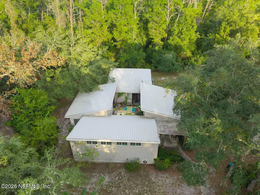 112 Pennsylvania Ave Avenue, Satsuma, FL 32189 - #2