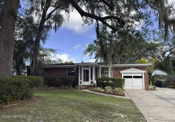 8633 Emerald Isle S Circle, Jacksonville, FL 32216