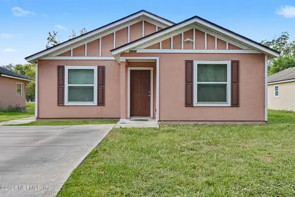 7948 Siskin Avenue, Jacksonville, FL 32219