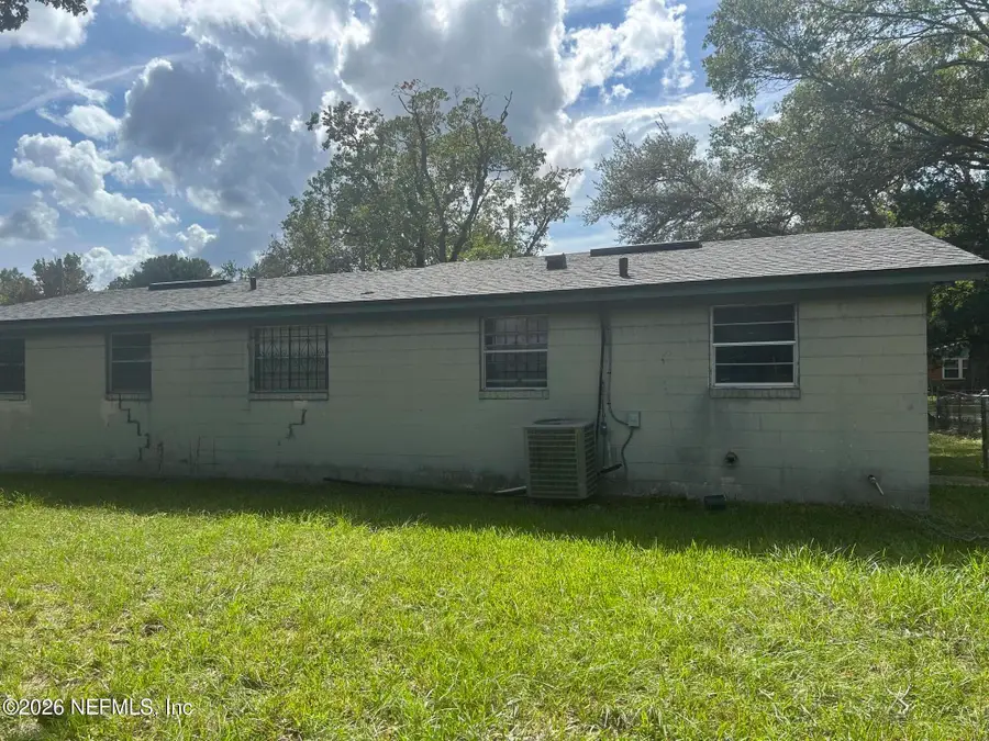 7577 W John F Kennedy W Drive, Jacksonville, FL 32219 - #2