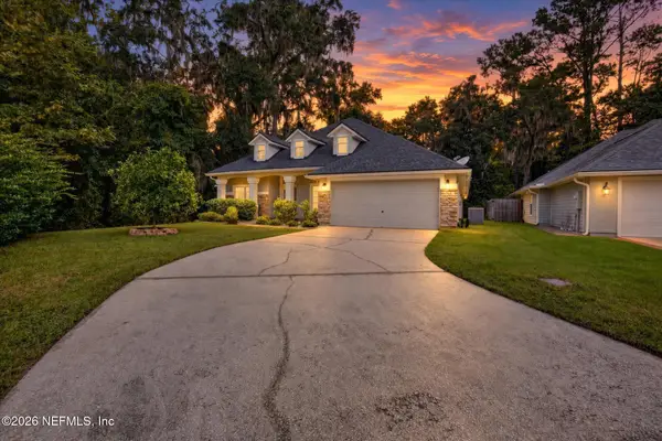 465 Bridgeport Court, Jacksonville, FL 32218