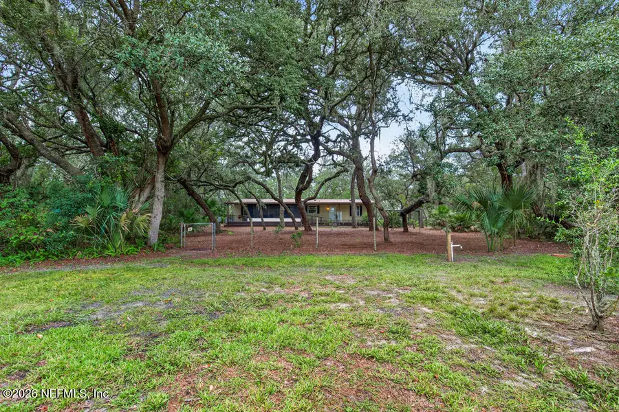 115 Holly Street, Interlachen, FL 32148 - #3