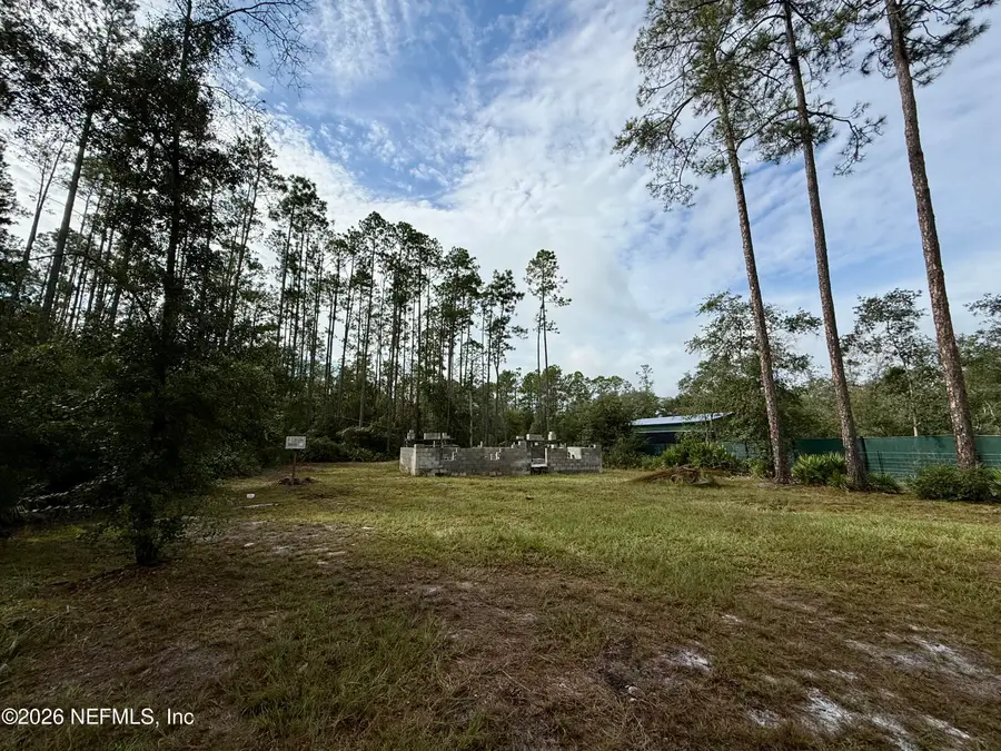 213 Dunaway Street, Interlachen, FL 32148 - #2