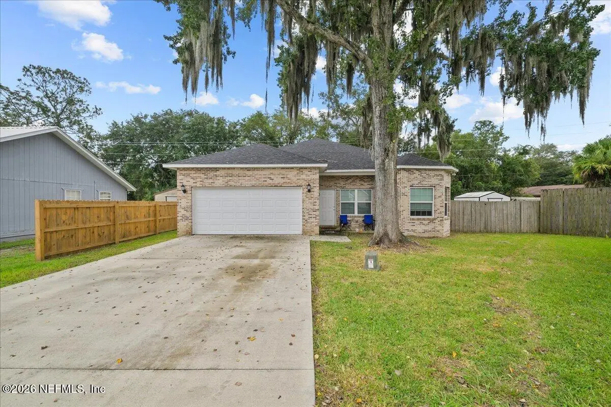 6107 W 1st Manor, Palatka, FL 32177 - #1