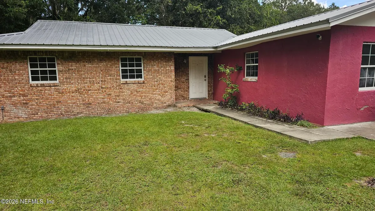 105 N Beech Street, Palatka, FL 32177 - #1