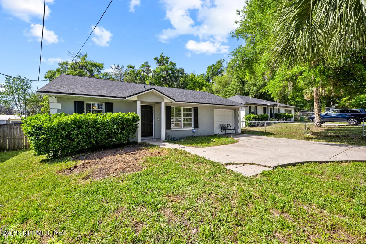 2005 St Johns Avenue, Palatka, FL 32177 - #1