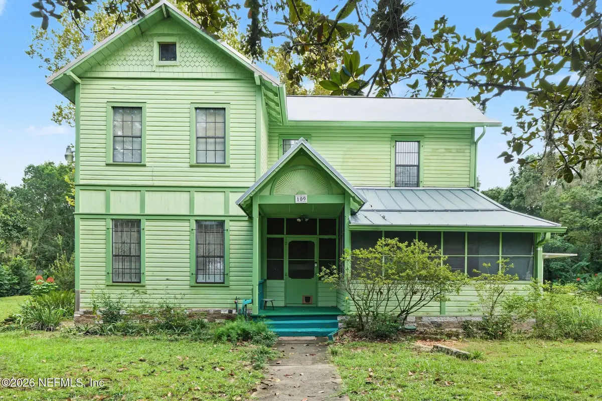 109 E Washington, Interlachen, FL 32148 - #1