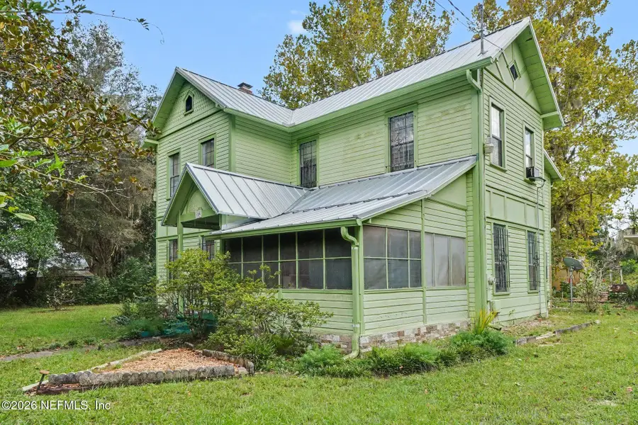 109 E Washington, Interlachen, FL 32148 - #3