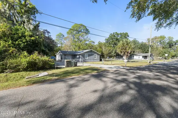 7988 Waxwing Avenue, Jacksonville, FL 32219