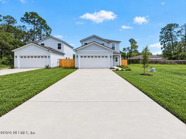 5024 Courtland Oaks Street, Jacksonville, FL 32258