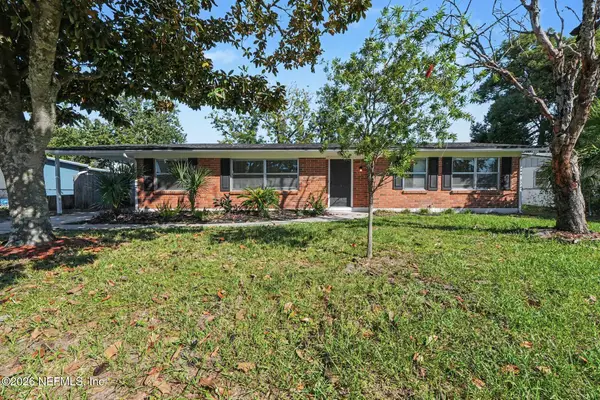 553 Clermont S Avenue, Orange Park, FL 32073