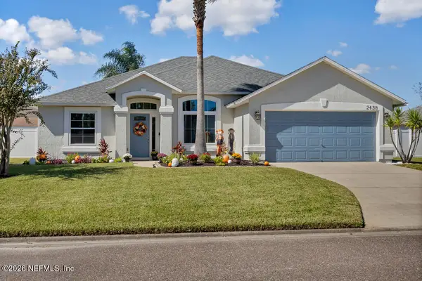 2438 Bentwater W Drive, Jacksonville, FL 32246