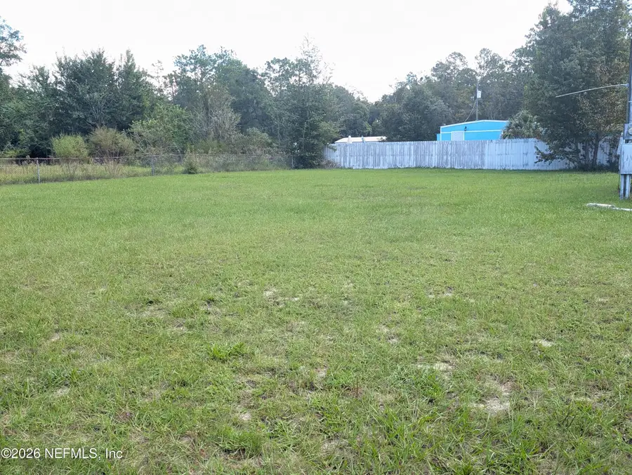 116 Cordell Avenue, Interlachen, FL 32148 - #2