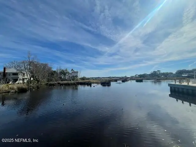 3900 Dupont Circle, Jacksonville, FL 32205 - #1