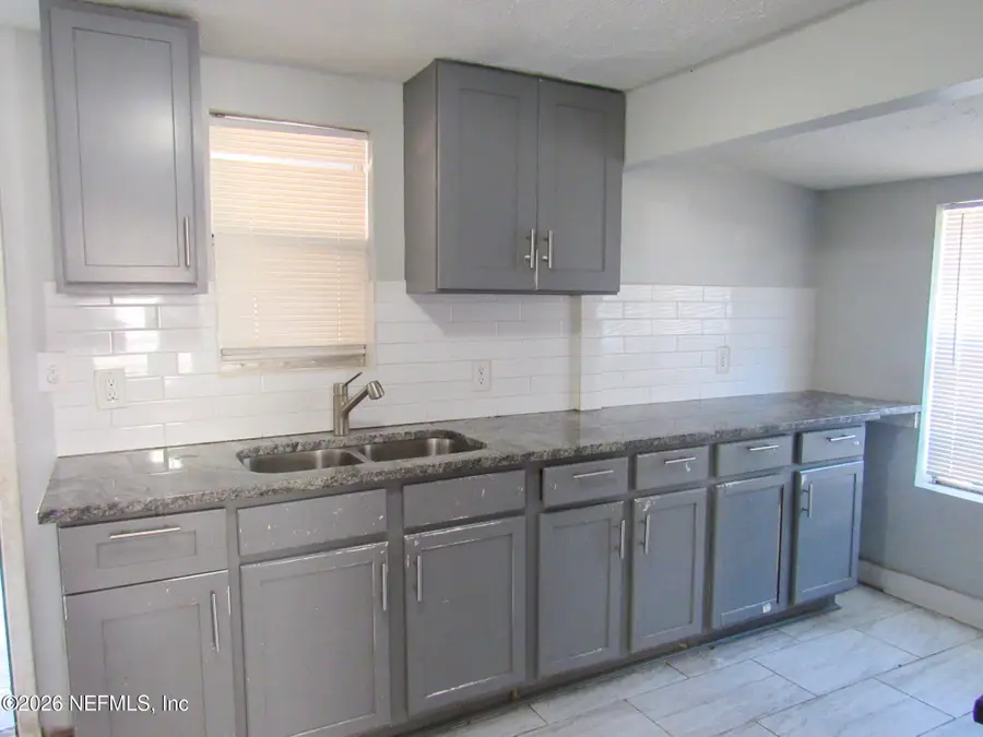 2560 Vernon Street, Jacksonville, FL 32209 - #2