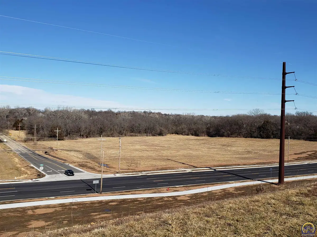 XXXX SE 29th St, Topeka, KS 66605 - #1