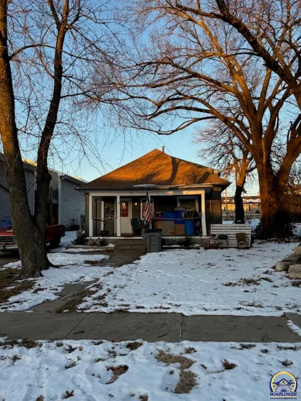 1217 Exchange St, Emporia, KS 66801