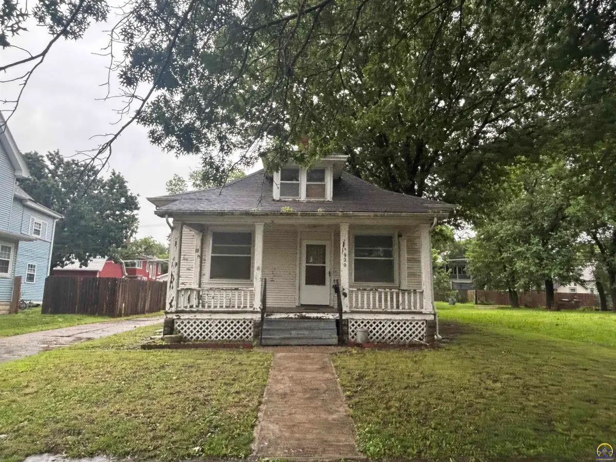 920 Mechanic St, Emporia, KS 66801 - #1