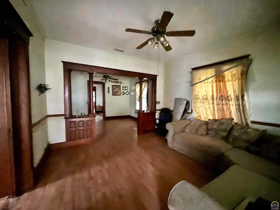 920 Mechanic St, Emporia, KS 66801 - #3