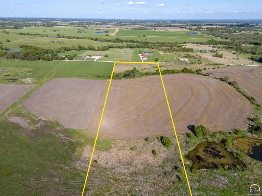 Tract 1 SW Docking Rd, Auburn, KS 66402 - #3