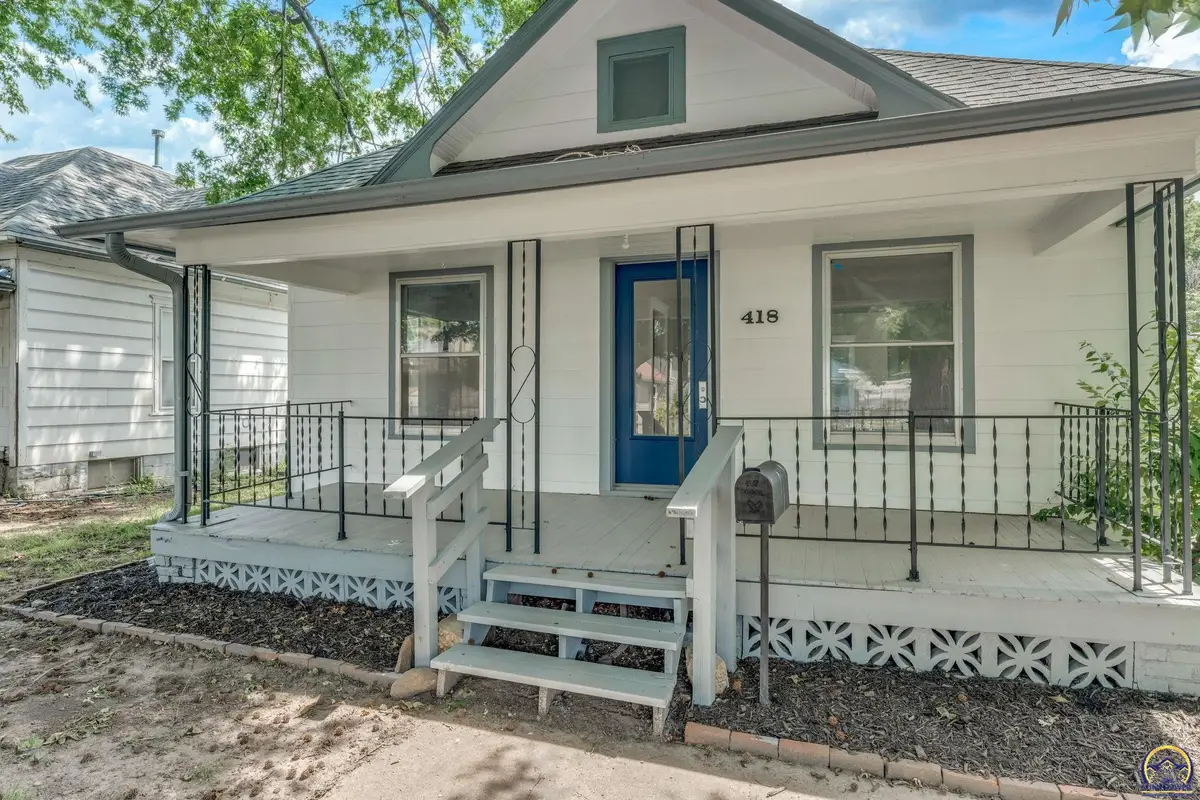 418 NE Wilson Ave, Topeka, KS 66616 - #1