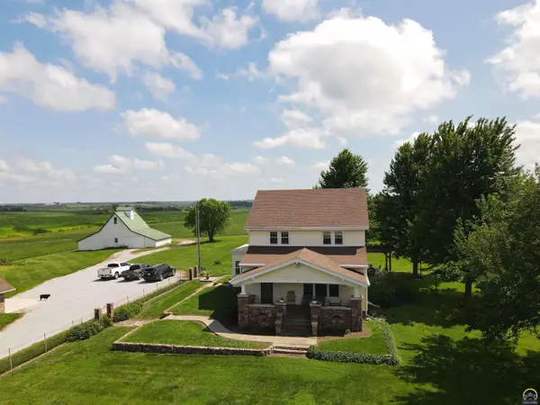 1468 State Hwy 71, Bern, KS 66408