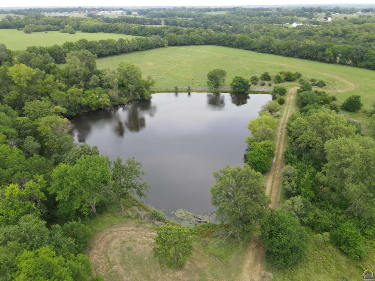 000 102nd St, Hoyt, KS 66440 - #1