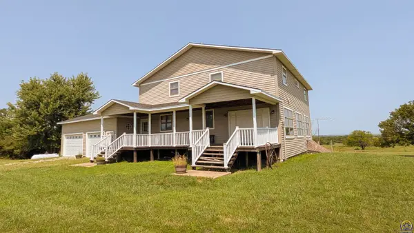 1050 Road F, Emporia, KS 66801