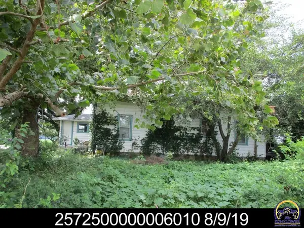 3171 13th St #GRANTVILLE AREA (Jeffers, Topeka, KS 66617