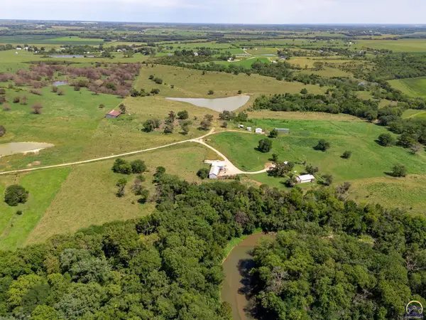 9335 NW 66th St, Silver Lake, KS 66539