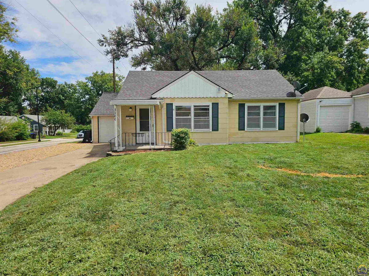 1200 SW Frazier Ave, Topeka, KS 66604-3337 - #1