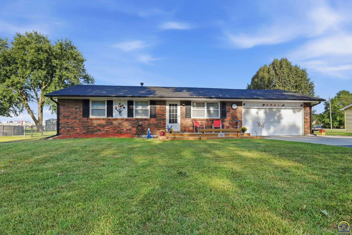 4941 NW Haven Rd, Topeka, KS 66617 - #1