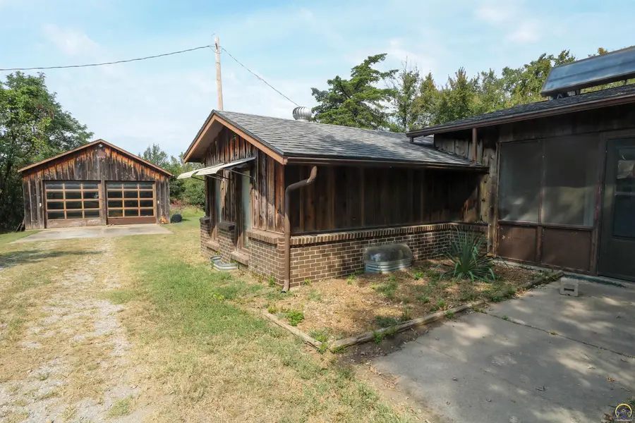 475 Aa 80 Rd, Fall River, KS 67047 - #3