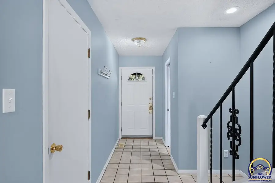 3110 SW Randolph Ave, Topeka, KS 66611 - #3