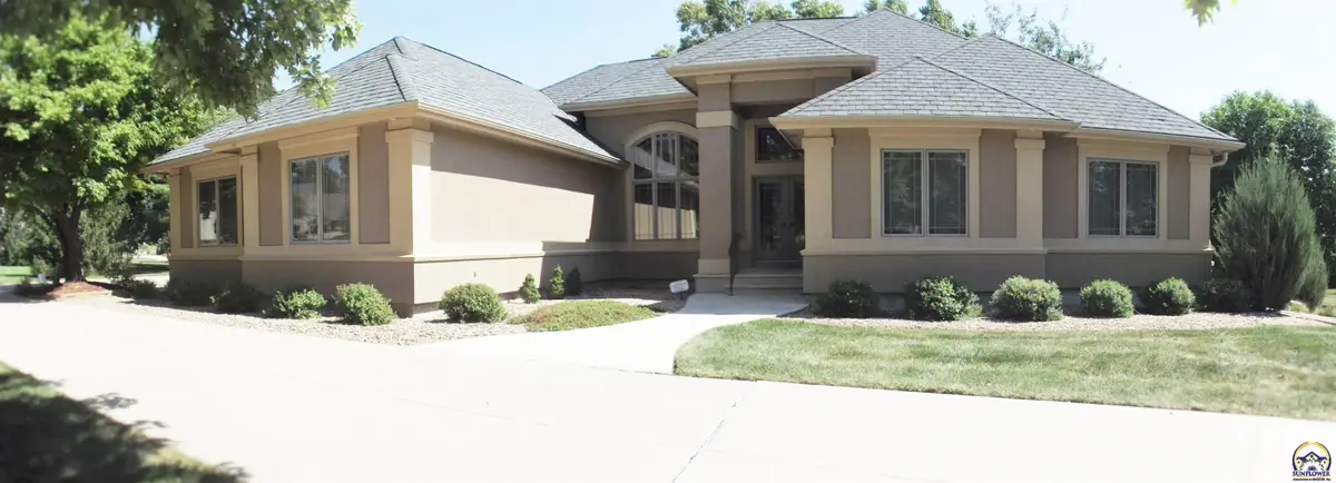 1128 SW Belmont Ln, Topeka, KS 66604 - #1